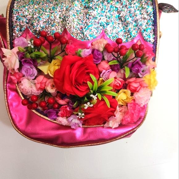 Sparkling floral metallic messenger bag - Picture 2 of 16